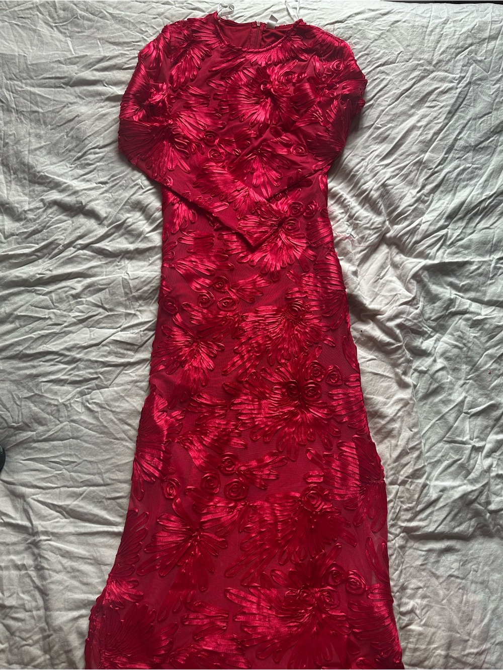 YAS Yasfloree Persian Red Floral Appliqué Long Sleeve Maxi Dress S NWT - Picture 3 of 13